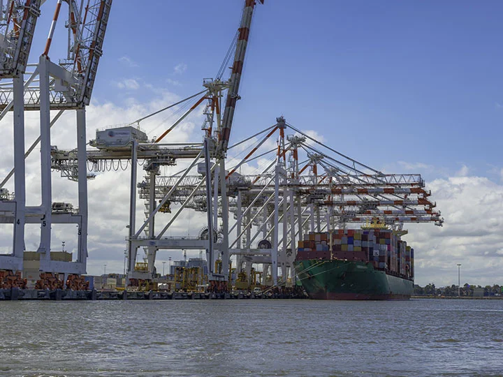 Rail Congestion Impacting US West Coast Shipments